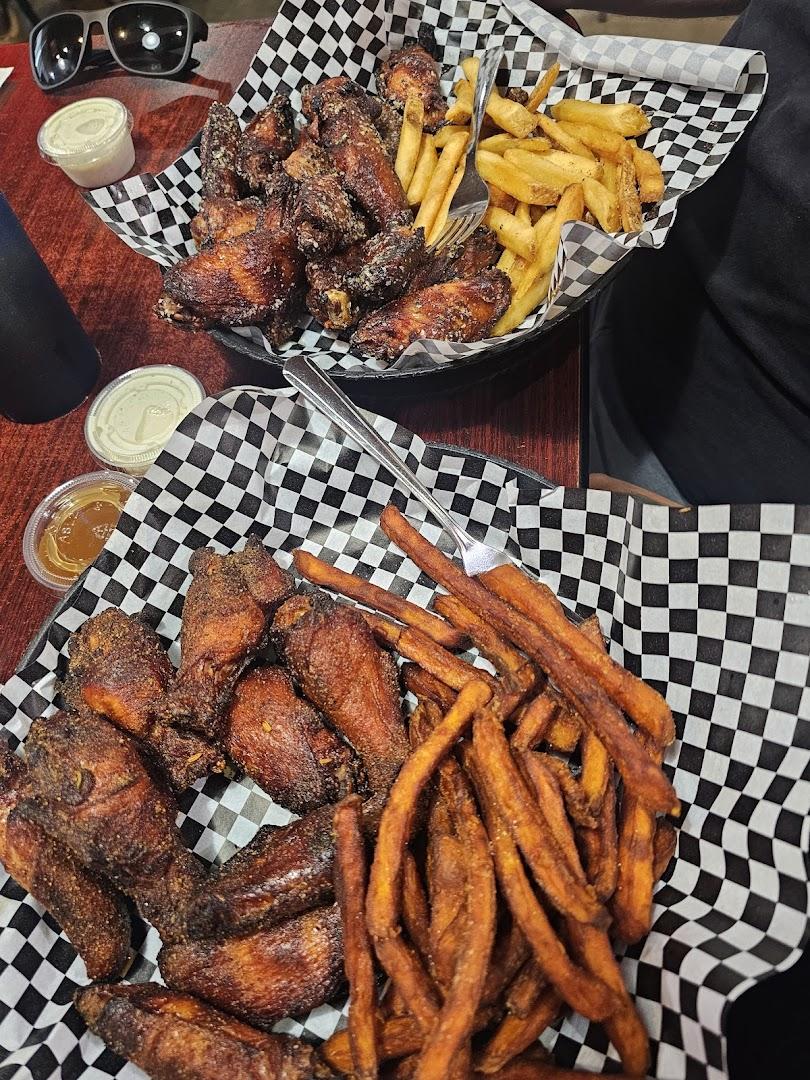 Topher's Wings