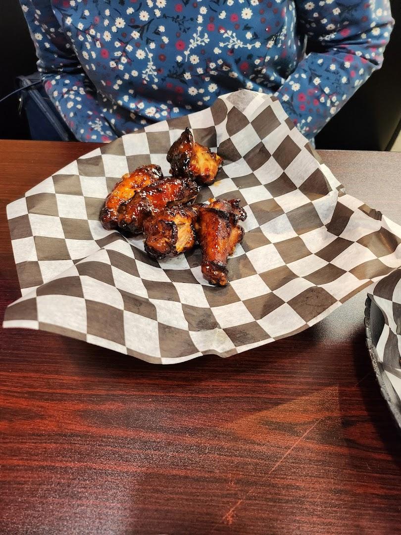 Topher's Wings